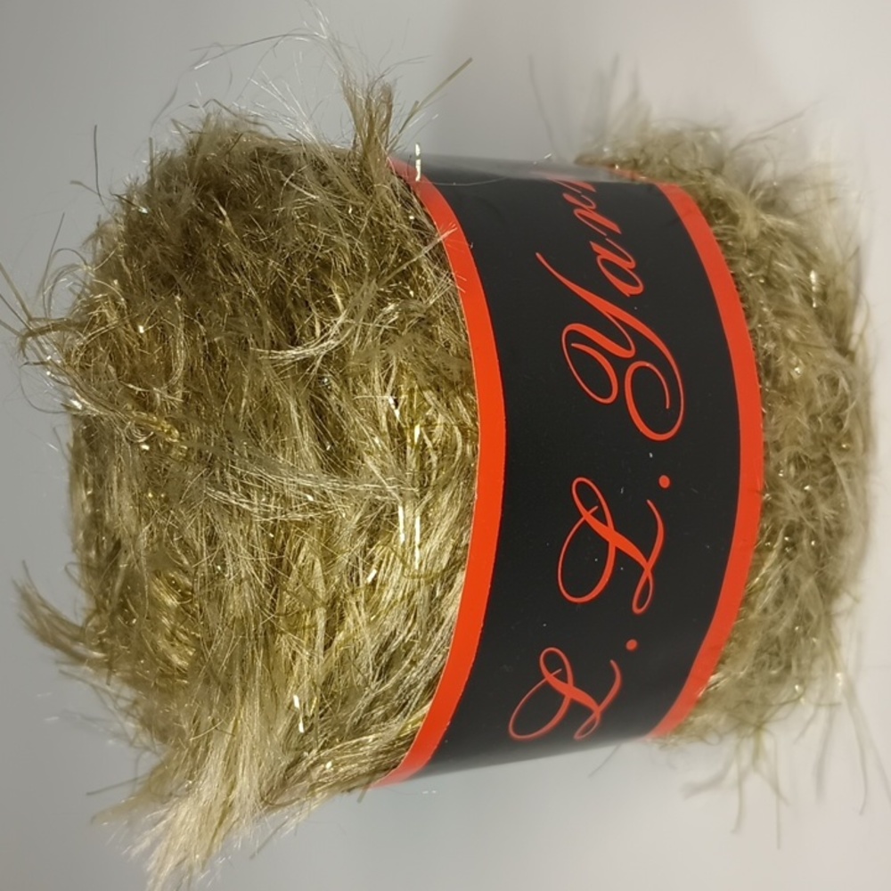 3/$15 L.L. Yarn Eyelash 1.75oz/50g 120yds/110m 96% Acrylic 4% Nylon Sage Green